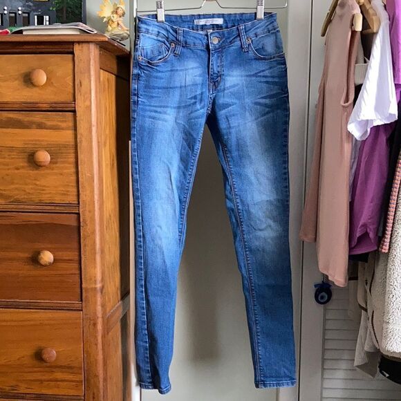 NEW Andrew Marc | Marc New York Skinny Jeans Size 2 - Picture 1 of 5